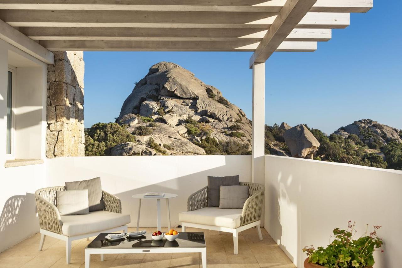 Hotel Grand Relais Dei Nuraghi (Adults Only) Baja Sardinia Zewnętrze zdjęcie