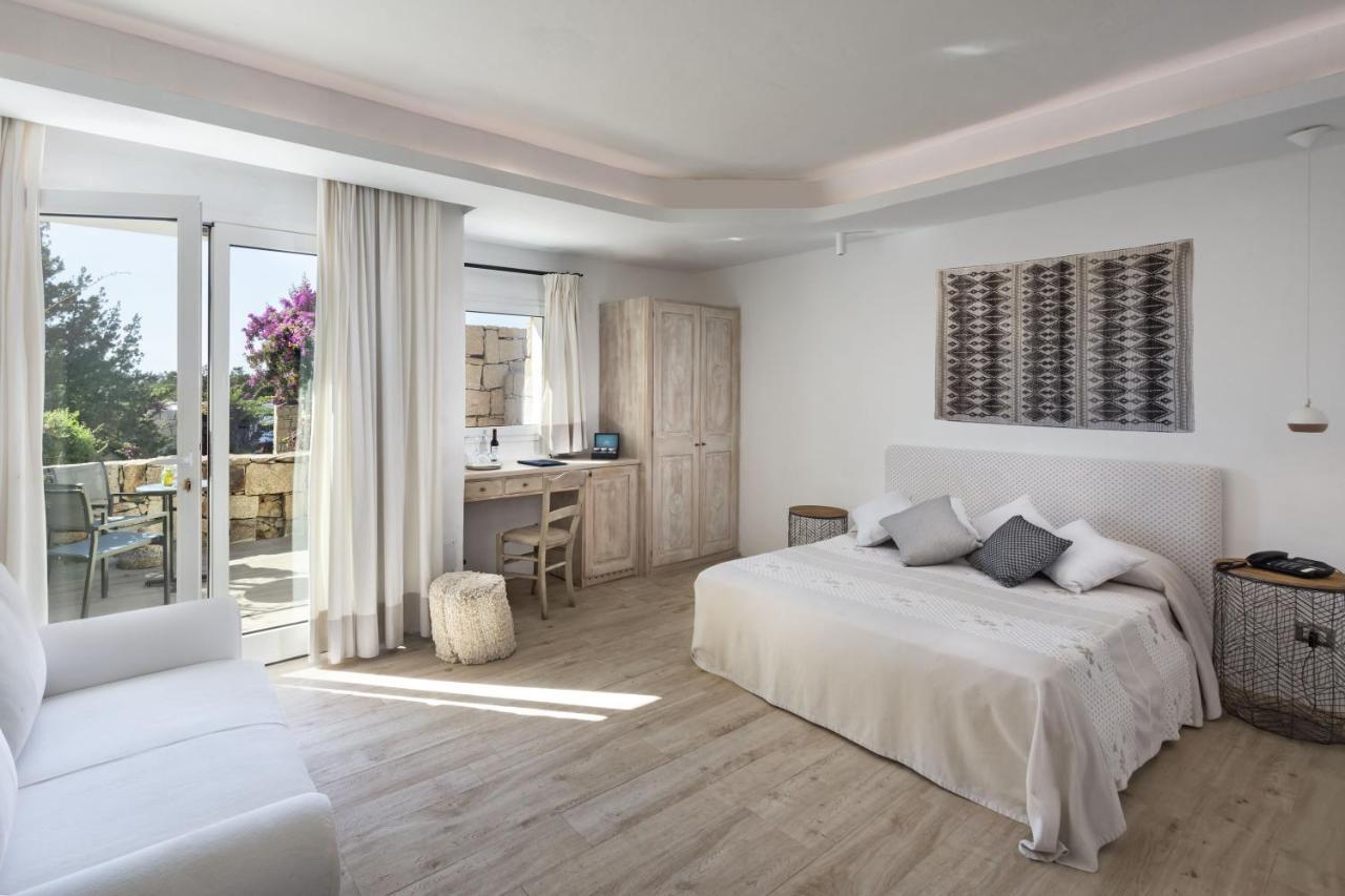 Hotel Grand Relais Dei Nuraghi (Adults Only) Baja Sardinia Zewnętrze zdjęcie