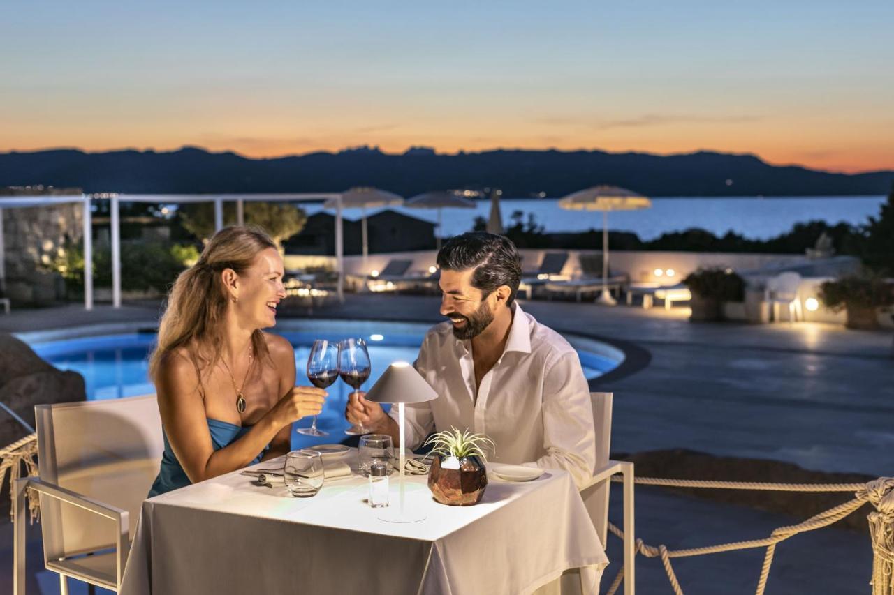 Hotel Grand Relais Dei Nuraghi (Adults Only) Baja Sardinia Zewnętrze zdjęcie