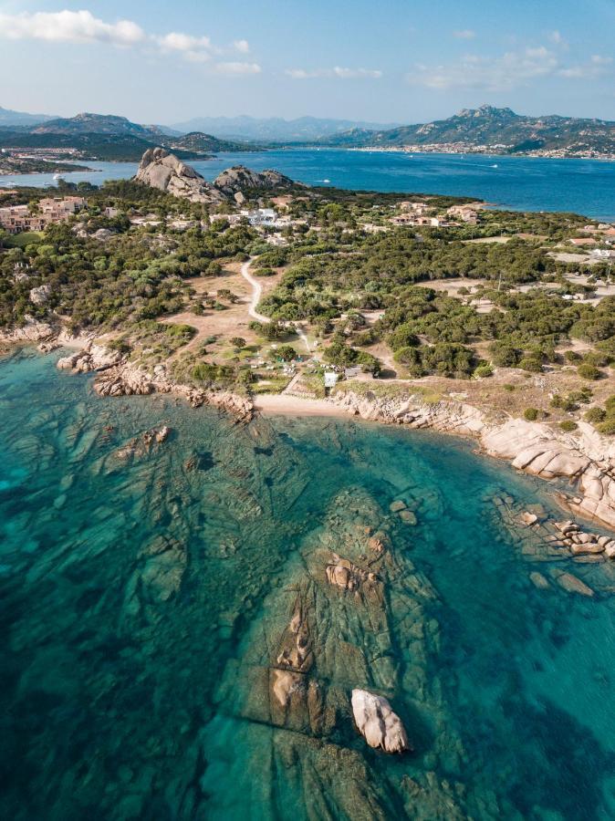 Hotel Grand Relais Dei Nuraghi (Adults Only) Baja Sardinia Zewnętrze zdjęcie