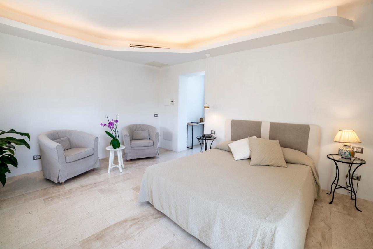 Hotel Grand Relais Dei Nuraghi (Adults Only) Baja Sardinia Zewnętrze zdjęcie